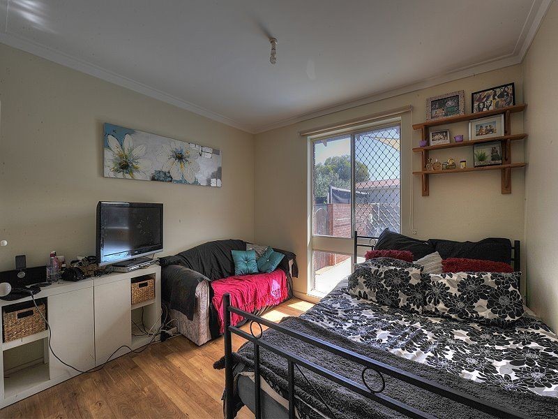 3 Vance Street, Dudley Park WA 6210