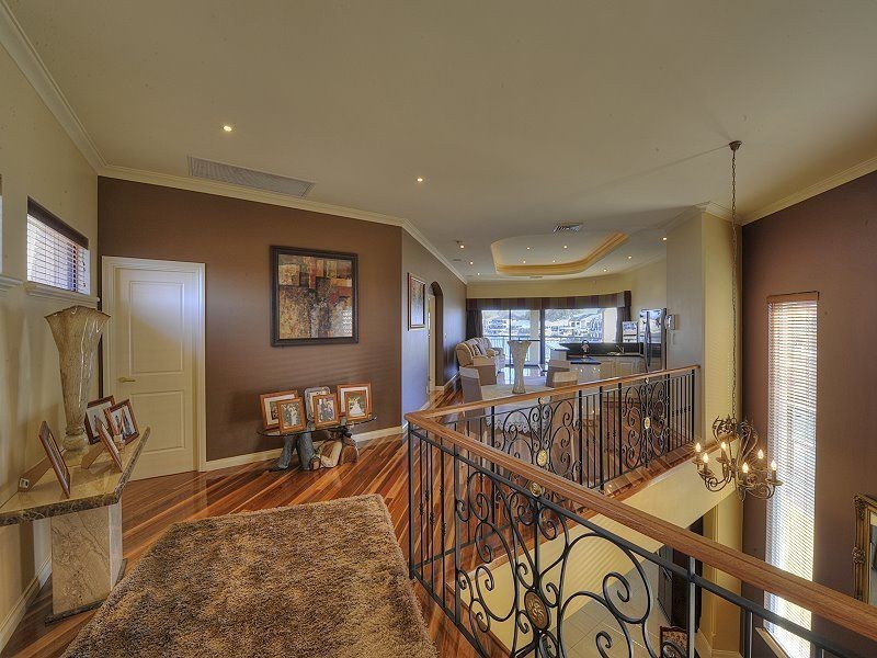 6 Santavea Mews, Halls Head WA 6210