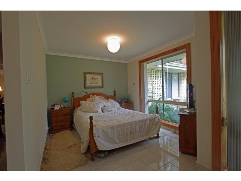 3 Redhill Place, Greenfields WA 6210