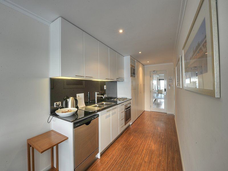 308/16 Dolphin Drive, Mandurah WA 6210