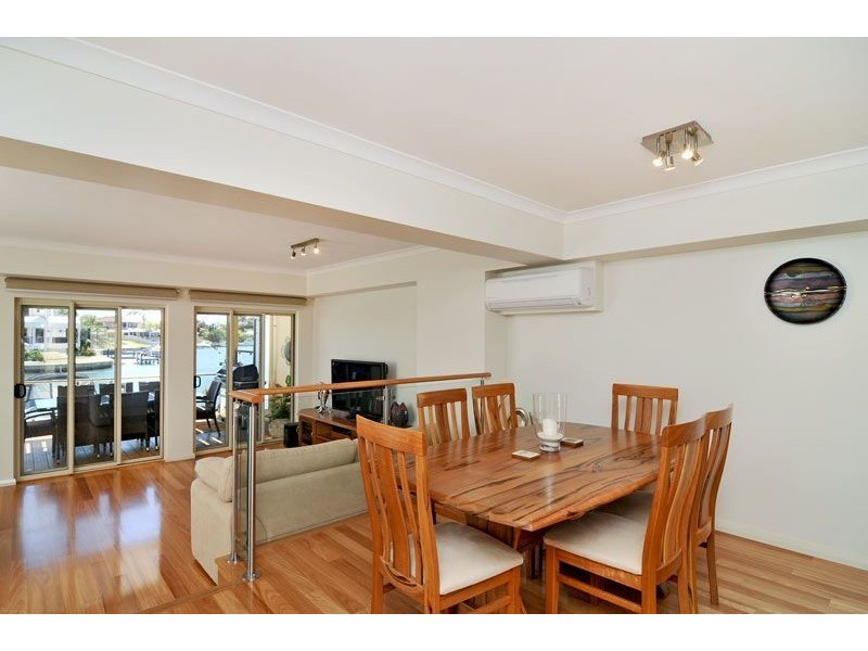 8/5 Weatherley Place, Halls Head WA 6210