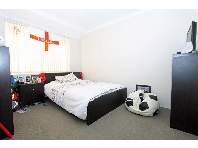 82 Camden Way, Meadow Springs WA 6210