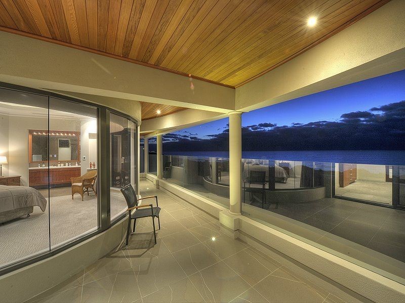 85 Boardwalk Boulevard, Halls Head WA 6210