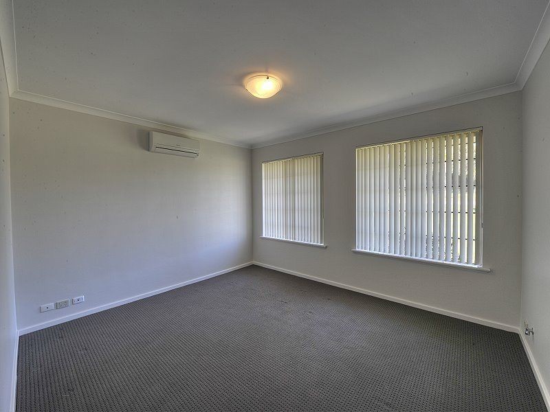 2/181 McLarty Road, Halls Head WA 6210