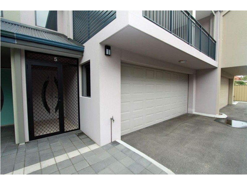 9/28 Davey Street, Mandurah WA 6210