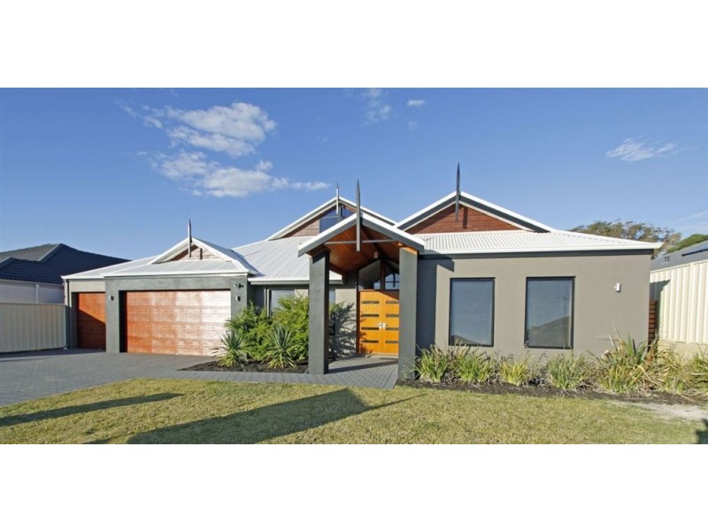 17 Royston Way, Lakelands WA 6180