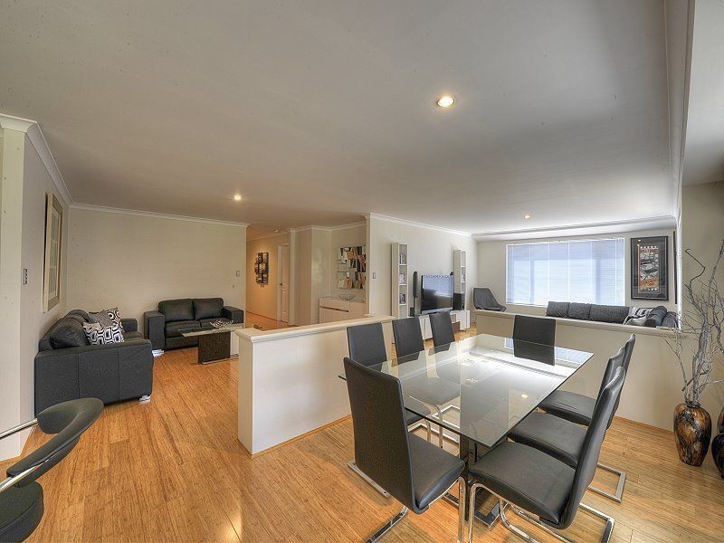14 Sandalwood Close, Falcon WA 6210