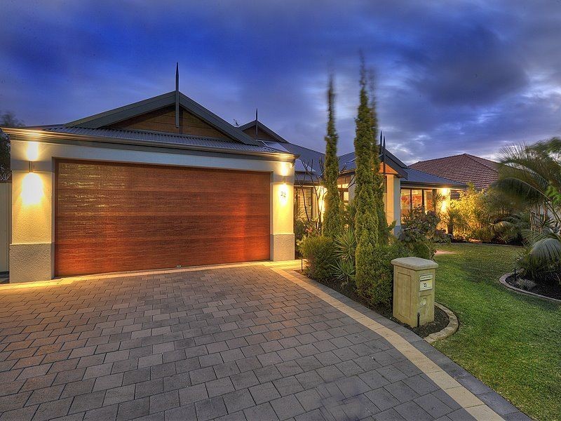 22 Brackenridge Ramble, Meadow Springs WA 6210