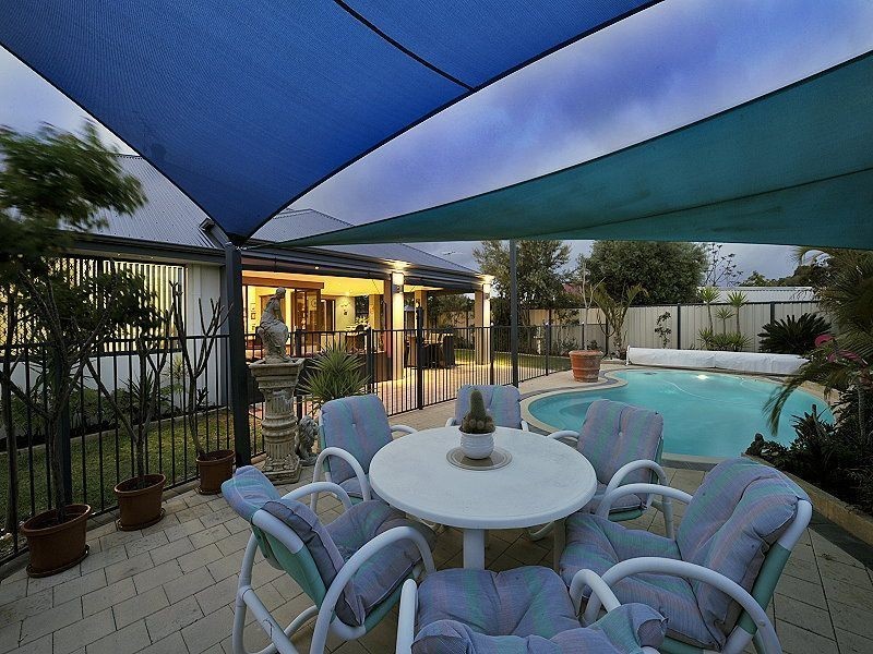 22 Brackenridge Ramble, Meadow Springs WA 6210