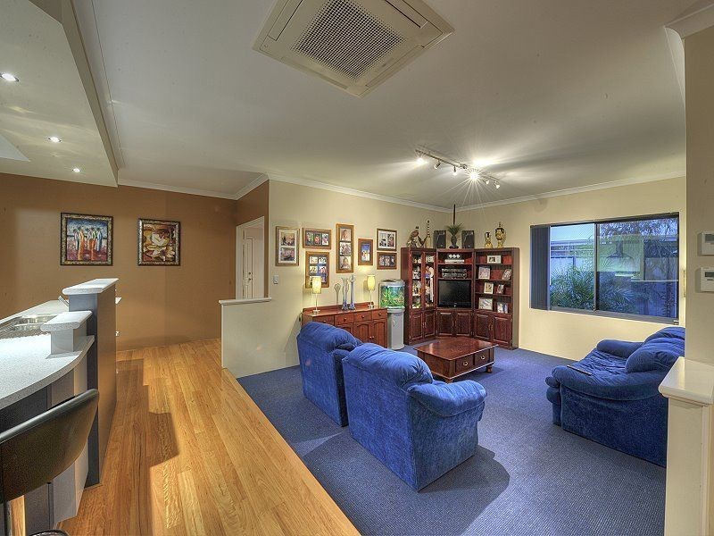 22 Brackenridge Ramble, Meadow Springs WA 6210