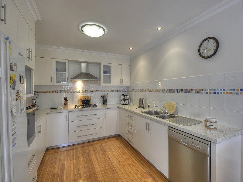 11 Mandjar Lane, Wannanup WA 6210