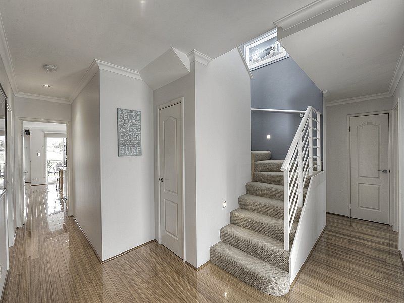 11 Mandjar Lane, Wannanup WA 6210