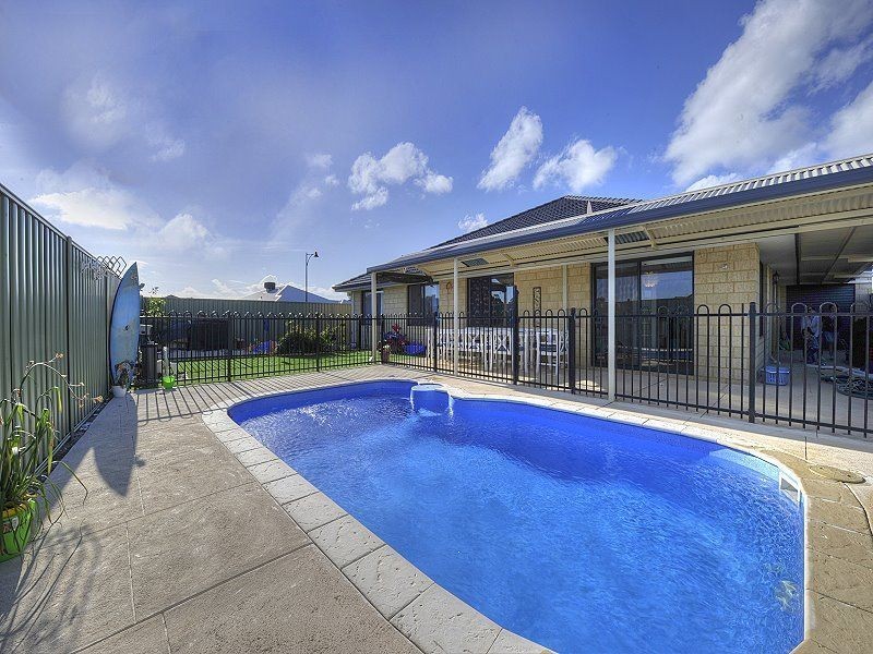 2 Jollup Way, Ravenswood WA 6208