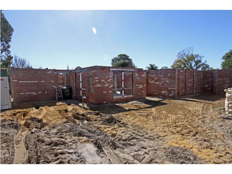 A/12 Derek Road, Coodanup WA 6210