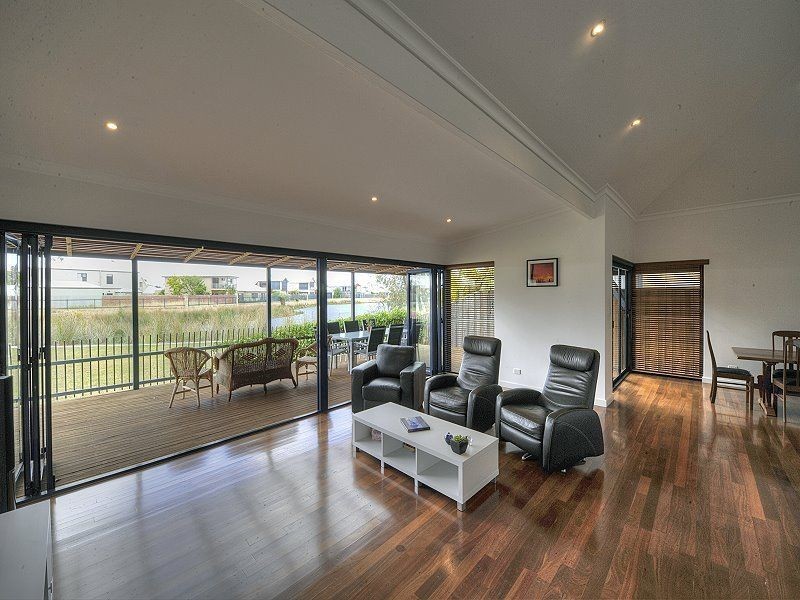 8 Cervantes Drive, Erskine WA 6210
