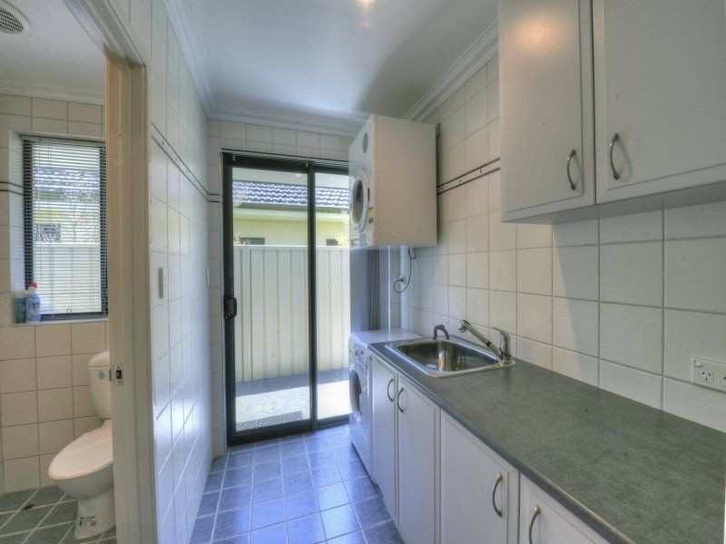 6 Guillardon Terrace, Madora Bay WA 6210