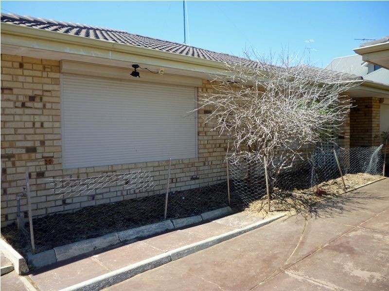 77a & 77b Tuckey Street, Mandurah WA 6210