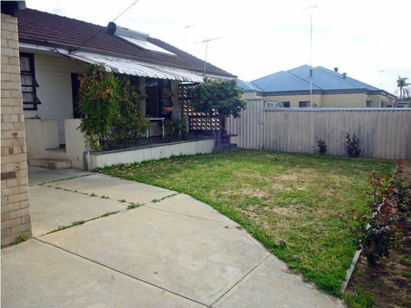 77a & 77b Tuckey Street, Mandurah WA 6210