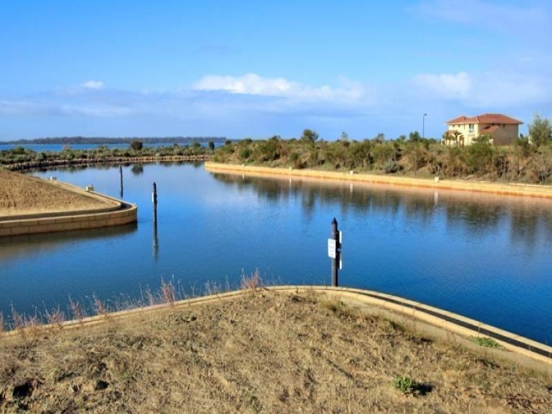 41 Estuary Place, Wannanup WA 6210