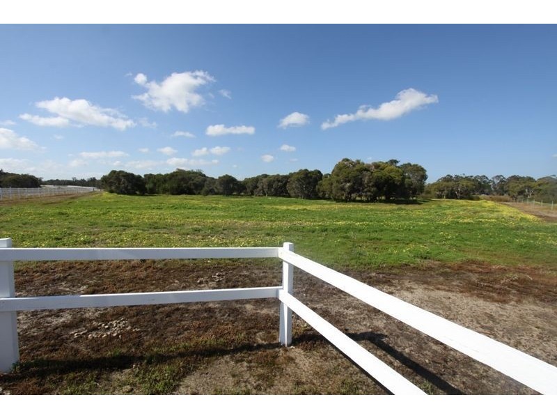 Lot 210 Bush Retreat, Nambeelup WA 6207