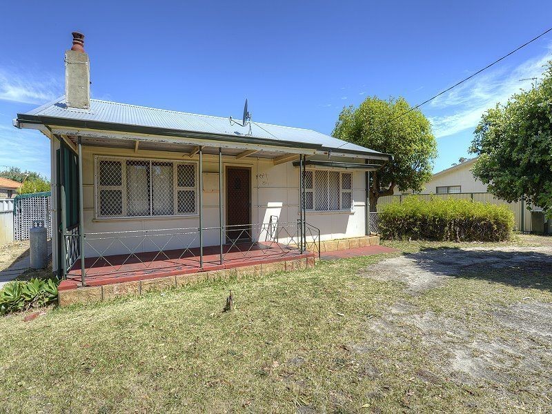 25 Merrivale Street, Wannanup WA 6210