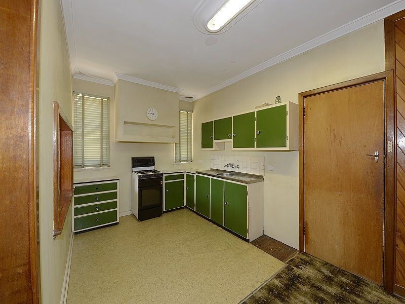 25 Merrivale Street, Wannanup WA 6210