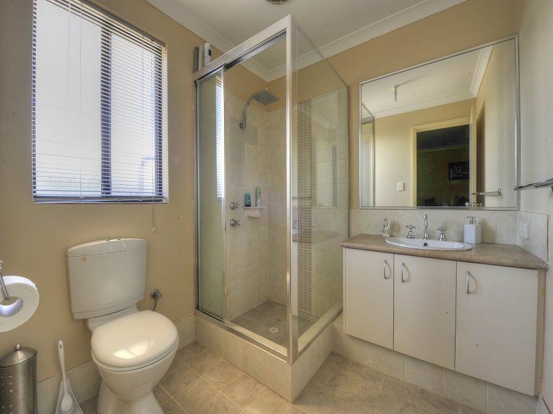 37 Bibbulmun Meander, Ravenswood WA 6208