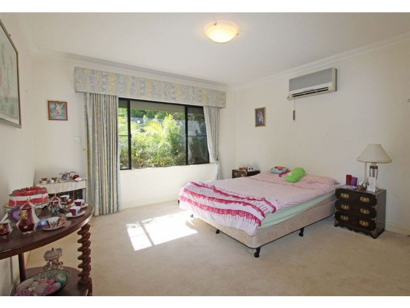 50 Cambria Island Retreat, Halls Head WA 6210