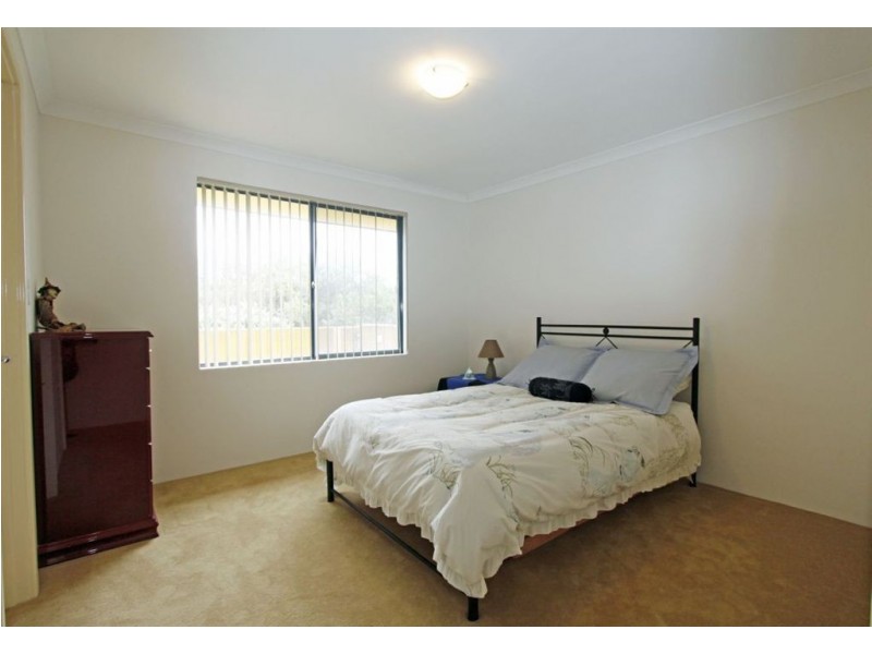 18 Hazelmere Drive, Dawesville WA 6211