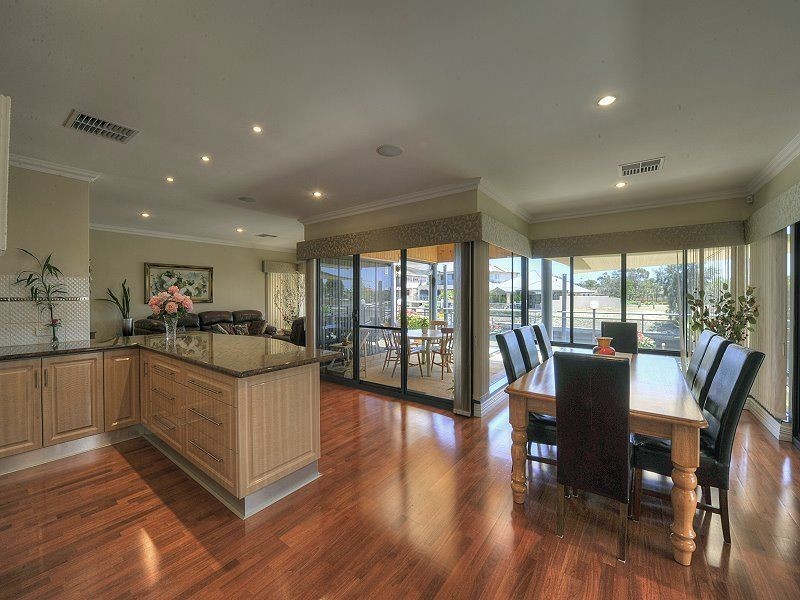 1 Ragamuffin Point, Halls Head WA 6210