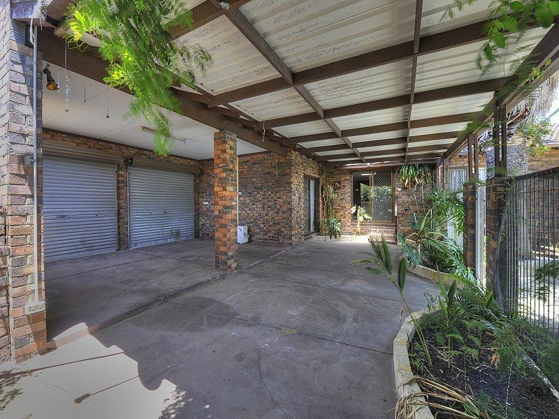 4 Dadger Street, Dudley Park WA 6210