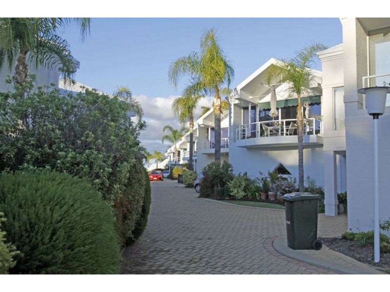 9/3 Leslie Street, Dudley Park WA 6210