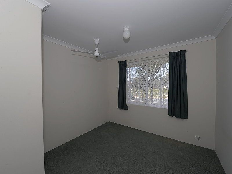 17 Allamanda Way, Halls Head WA 6210