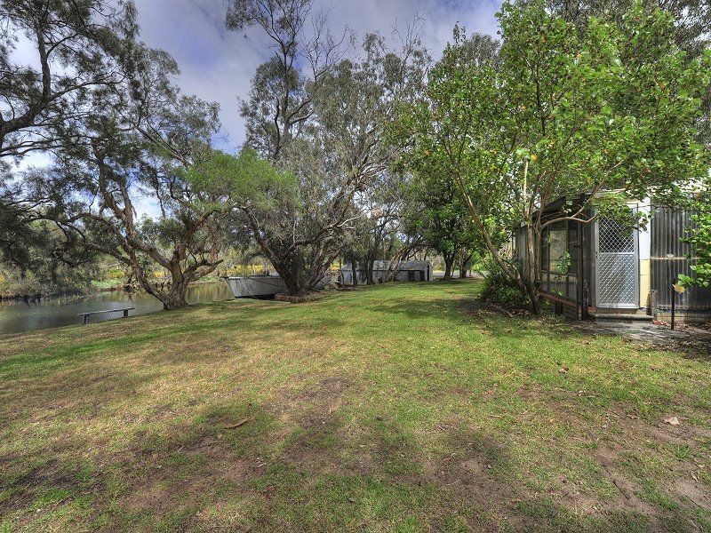 2a Culeenup Road, North Yunderup WA 6208