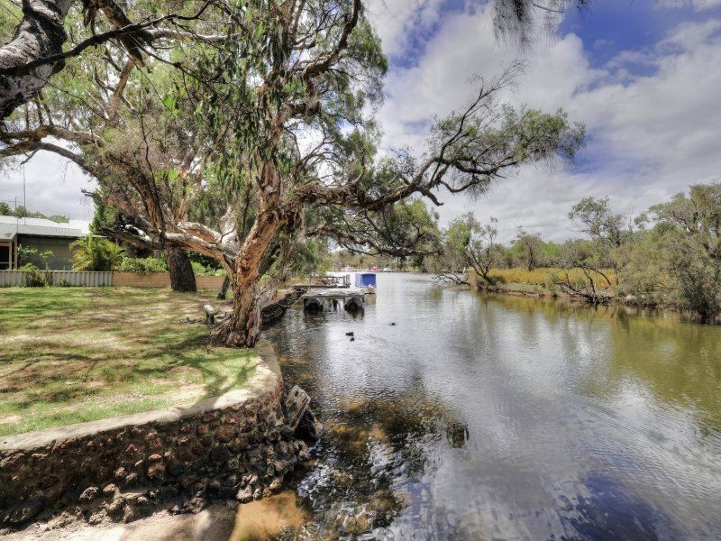 2a Culeenup Road, North Yunderup WA 6208