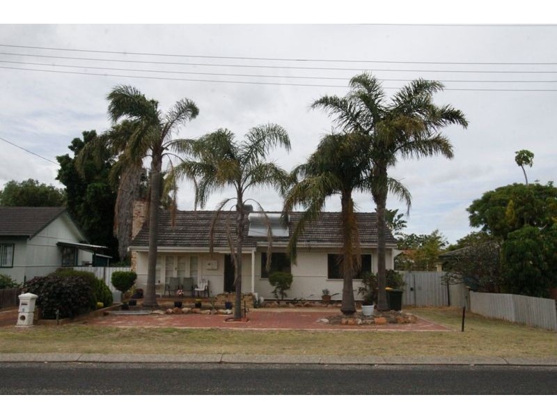 3 Service Street, Mandurah WA 6210