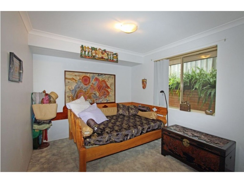 A/9 Sage Court, Halls Head WA 6210