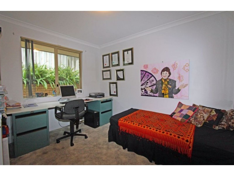 A/9 Sage Court, Halls Head WA 6210