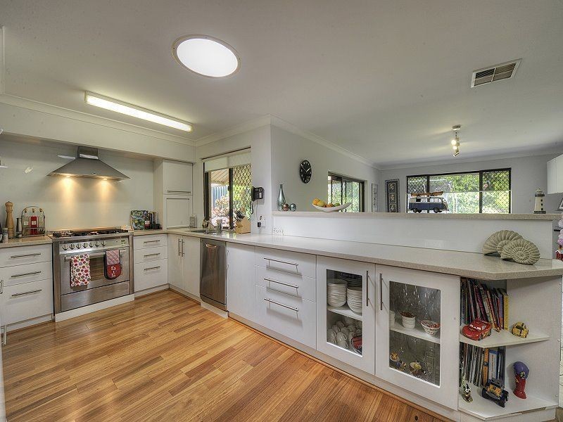 7 Breaker Close, Silver Sands WA 6210