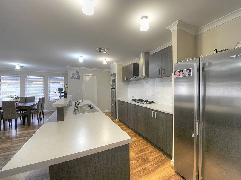 136 Countess Circuit, South Yunderup WA 6208