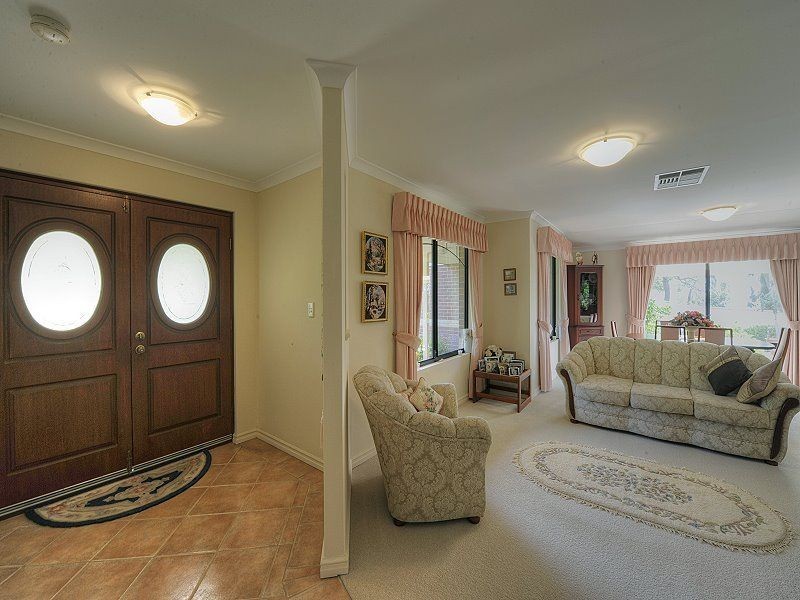 10 Parkridge Drive, Bouvard WA 6211