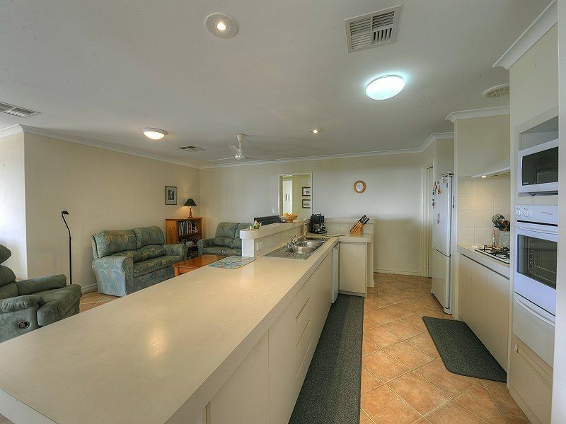 10 Parkridge Drive, Bouvard WA 6211