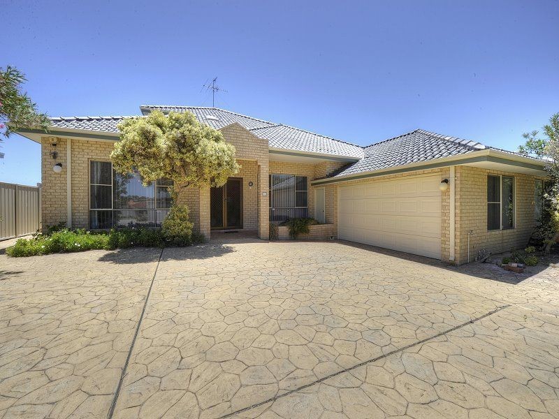 13 Caravel Way, Halls Head WA 6210
