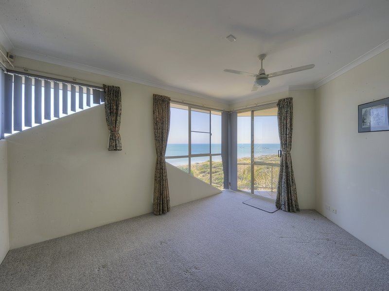 13 Caravel Way, Halls Head WA 6210
