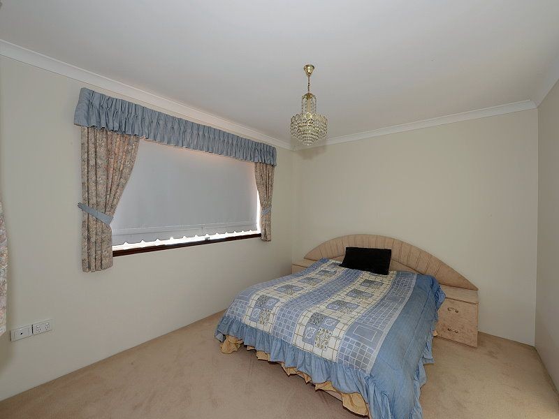 4 Foreshore Drive, Singleton WA 6175