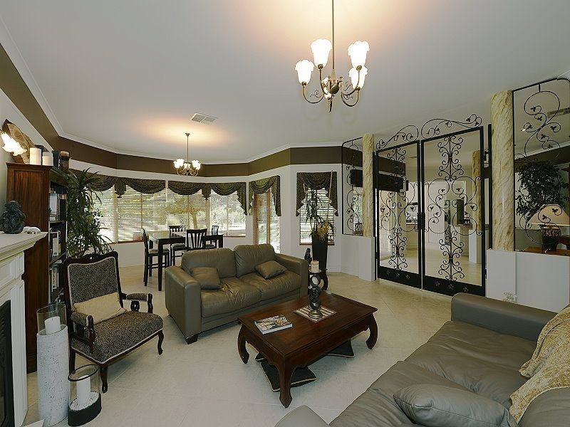 15 Green Grove Loop, Pinjarra WA 6208