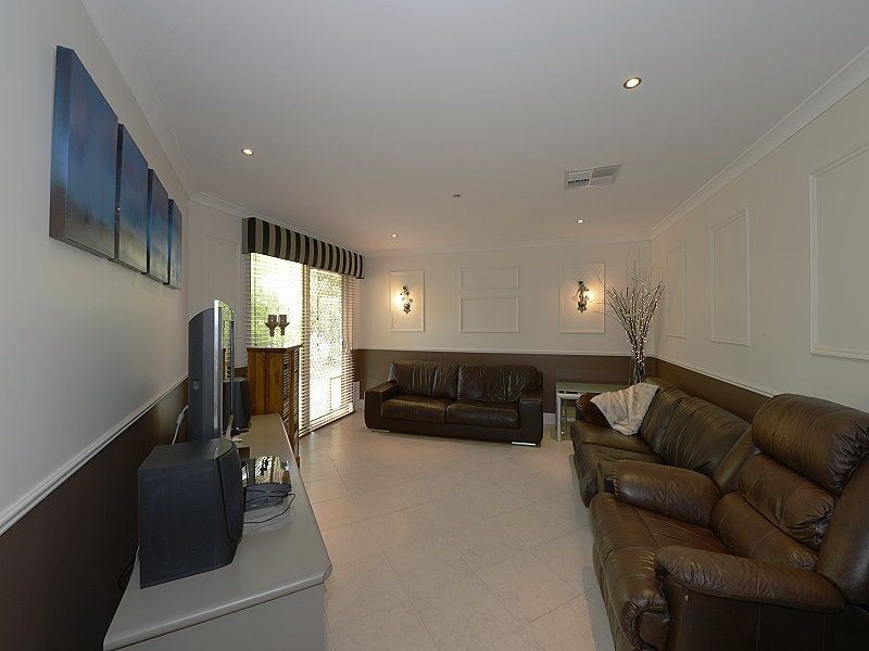 15 Green Grove Loop, Pinjarra WA 6208