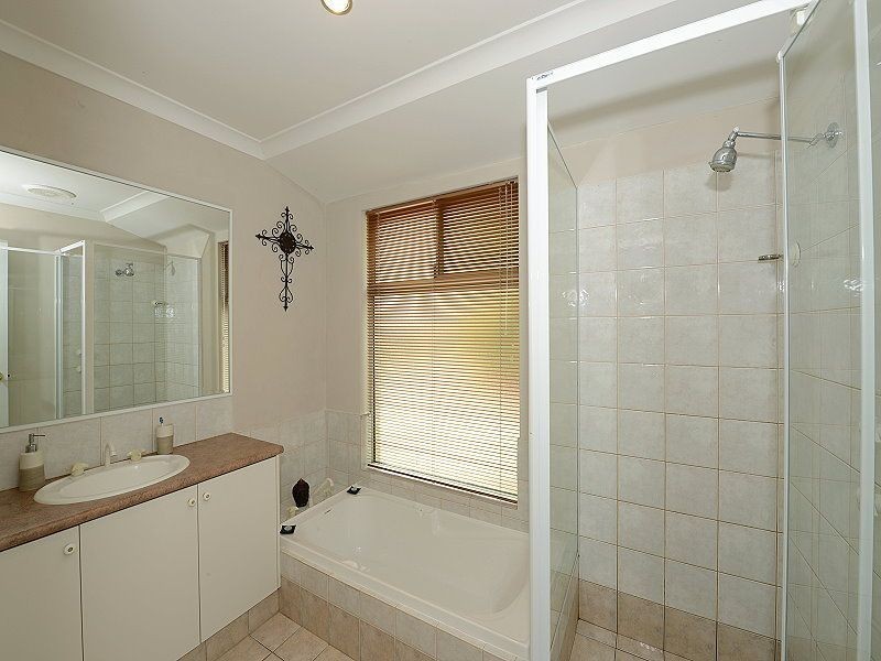 15 Green Grove Loop, Pinjarra WA 6208