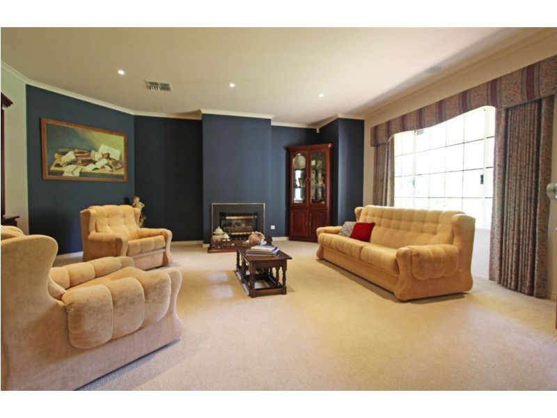 8 Pleasant Grove Circle, Falcon WA 6210