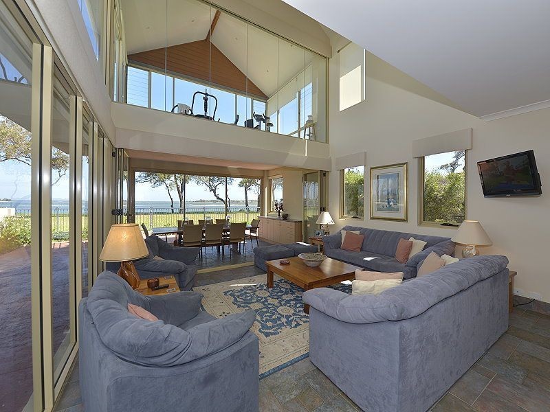 15 Chimneys Retreat, Erskine WA 6210